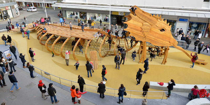 /images/images site/zooms 800pix/st nazaire/le dragon vue du balcon 800p.jpg